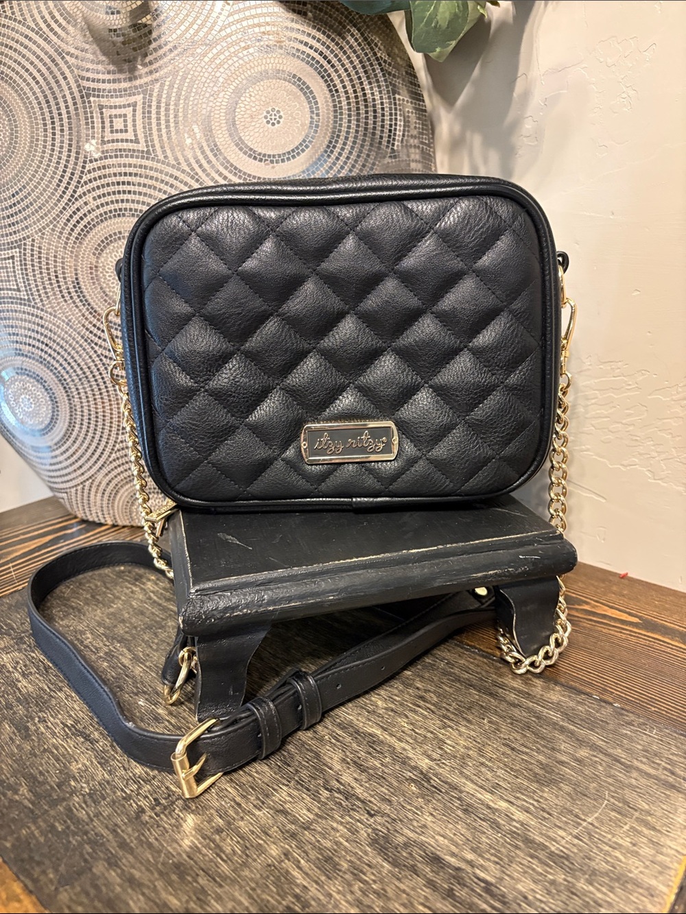 Itzy ritzy crossbody double take